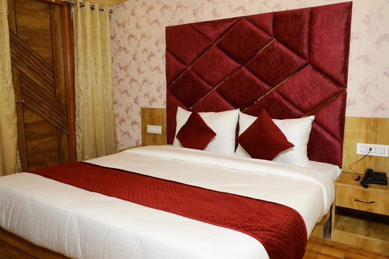 Bed and Breakfast Dee Ess Residency Шимла Экстерьер фото